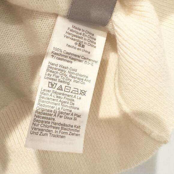 J. Crew Women's Cashmere Relaxed Crewneck Sweater Long Sleeve Snow Size XS NWT - Picture 8 of 13